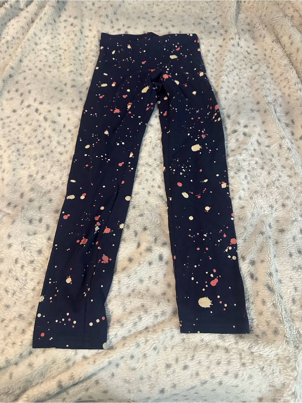 Old Navy Purple Leggings with Cream & Pink Paint-Splash
